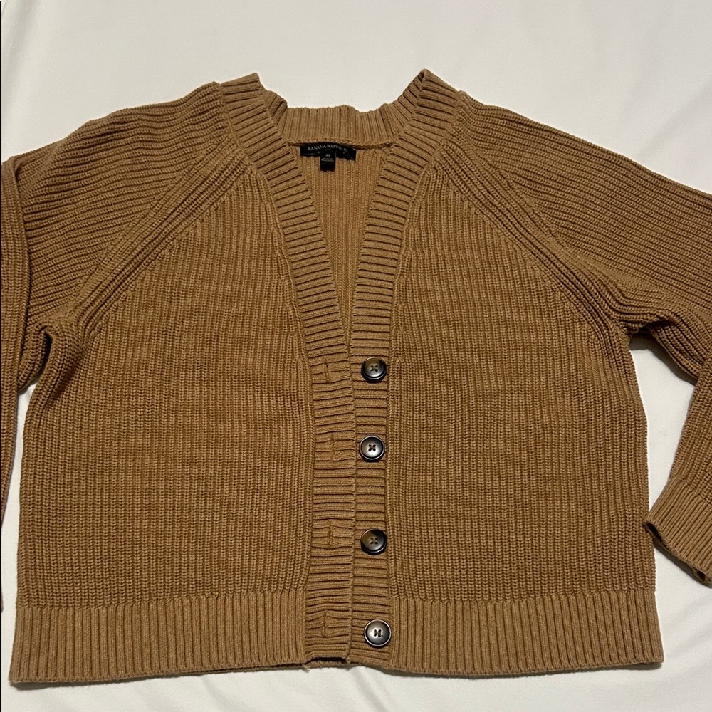 Banana Republic Camel Crop Cardigan Sweater 100% Cotton M
